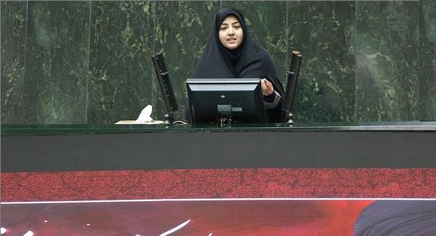 زهرا سعیدی مبارکه
